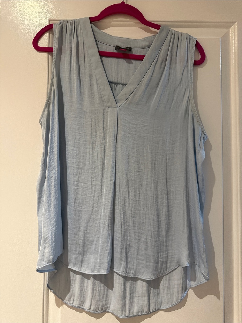 Vince Camuto Pale Blue V-Neck Sleeveless Camisole